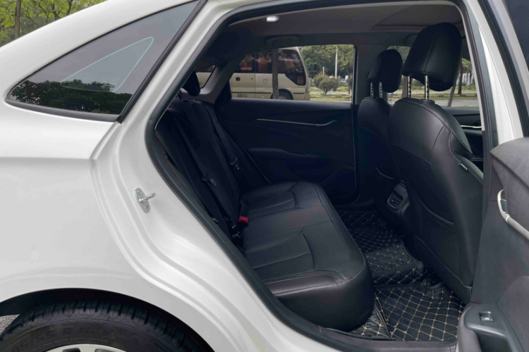 别克 英朗 2018款 18T 自动精英型中控内饰7010