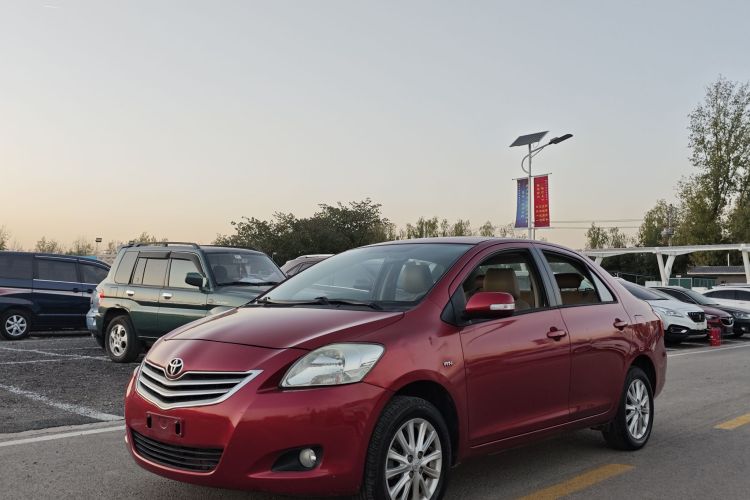 丰田 威驰 2011款 1.6L GL-i 天窗版 AT车身外观1