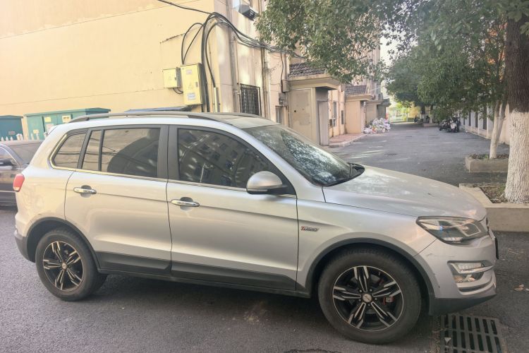 众泰 大迈X5 2017款 升级版 1.5T CVT知县型车身外观6005