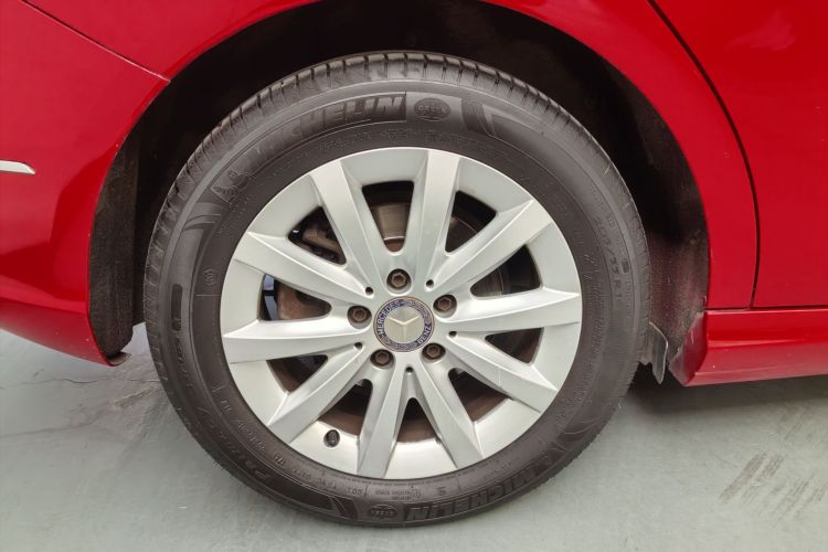 奔驰B级 2012款 B 180车身外观6006