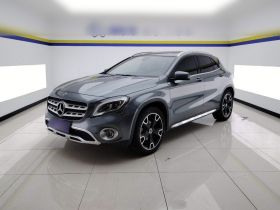 奔驰GLA 2017款 GLA 220 4MATIC 时尚型