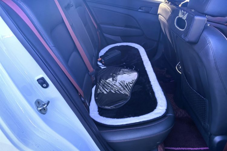 现代 领动 2019款 1.4T 双离合炫动·活力型中控内饰7008