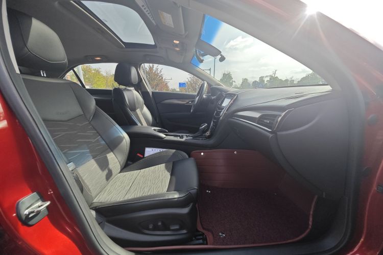 凯迪拉克ATS-L 2014款 25T 舒适型中控内饰7001