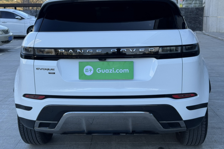 路虎 揽胜极光 2022款 改款 极光L 249PS R-Dynamic 豪华版车身外观6004