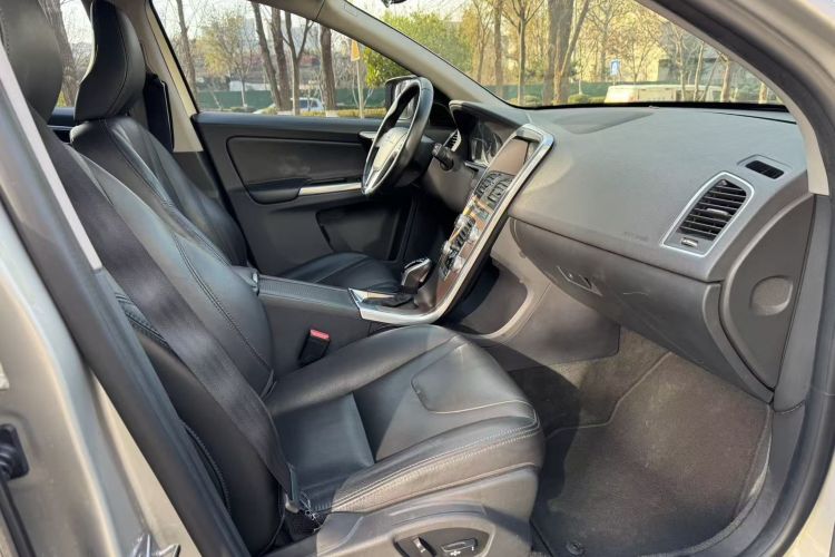 沃尔沃XC60 2017款 T5 智进升级版局部细节41