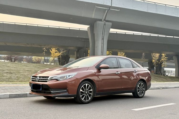 启辰D60 2018款 1.6L CVT智联豪华版车身外观6003