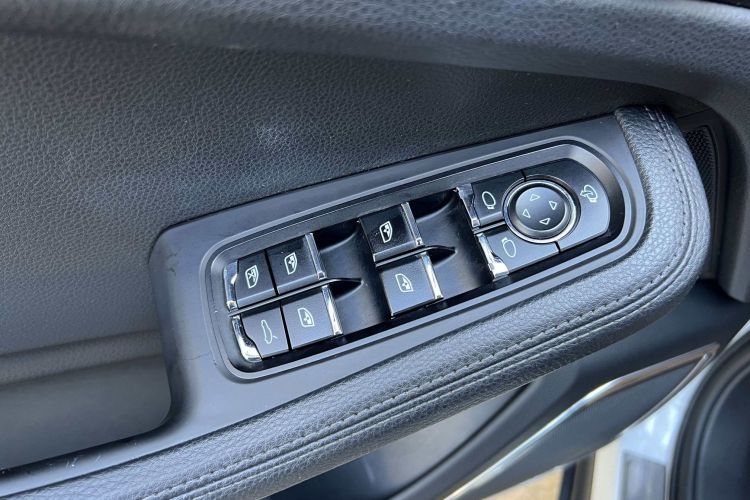 保时捷 2017款  Macan 2.0T局部细节9001