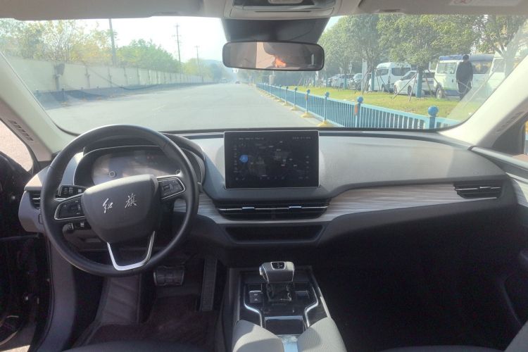 红旗E-QM5 2024款 560km PLUS中控内饰7002