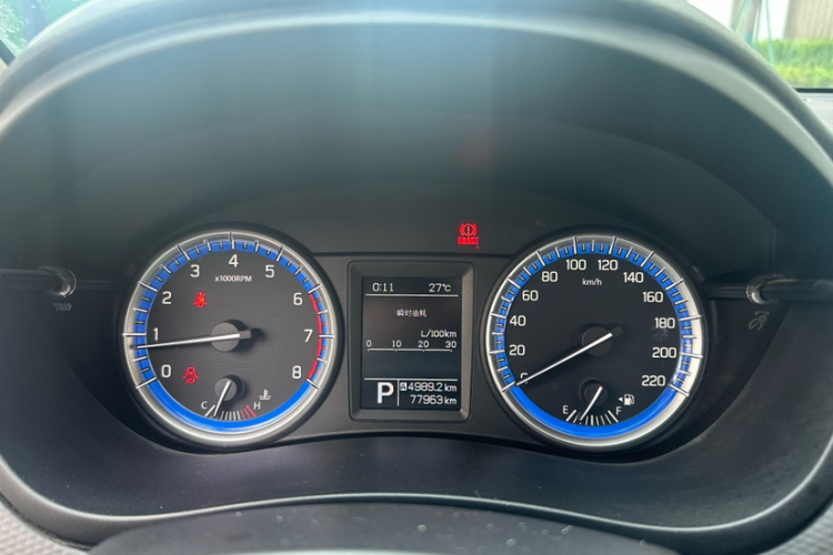 铃木 锋驭 2014款 1.6L CVT两驱精英型中控内饰15