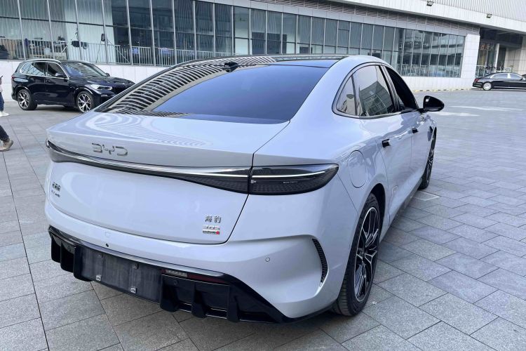 比亚迪 海豹 2025款 改款 600四驱智驾版车身外观6004