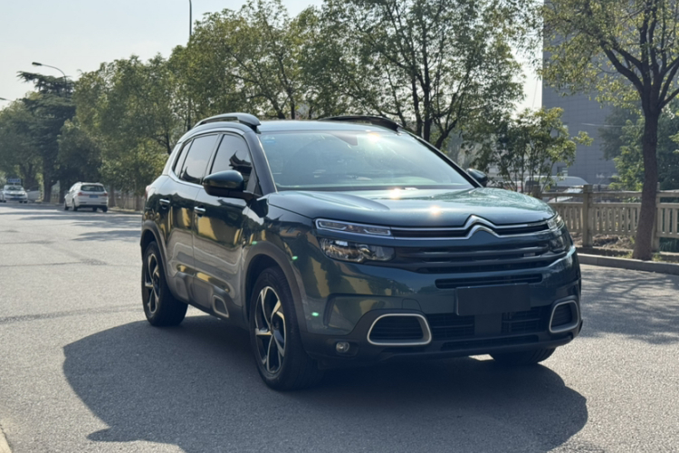 雪铁龙 天逸 C5 AIRCROSS 2019款 350THP 乐享型 国V车身外观6001