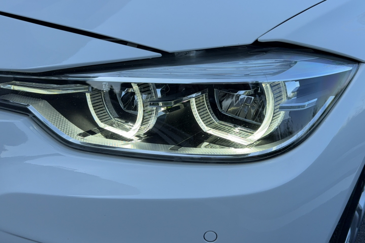 宝马3系 2019款 320Li M运动套装局部细节36