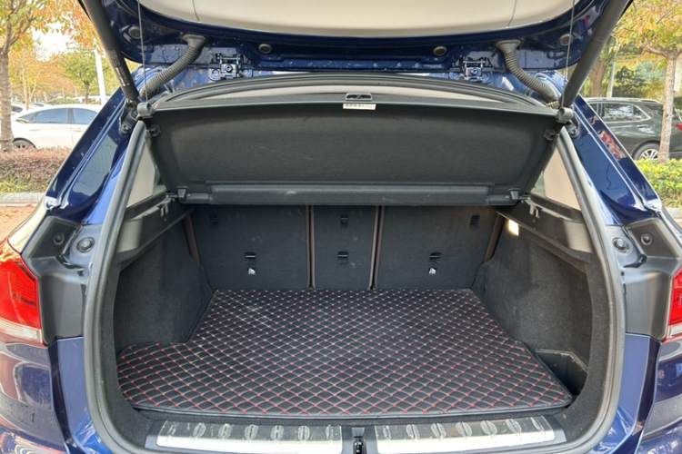 宝马X1 2020款 sDrive20Li 尊享型局部细节23