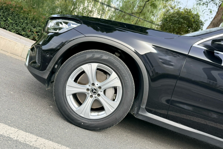 奔驰GLC 2020款 改款 GLC 260 L 4MATIC 动感型车身外观6007