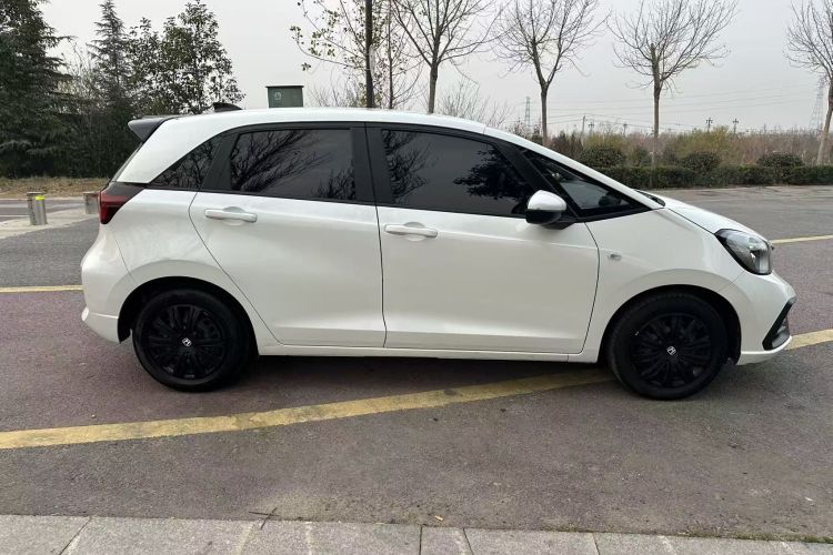 本田 飞度 2023款 1.5L CVT潮享版车身外观6006