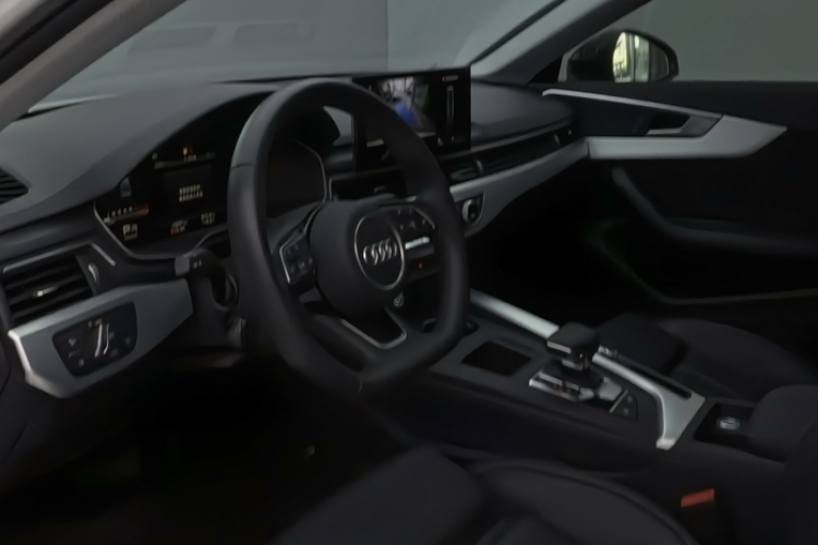 奥迪A4L 2022款 40 TFSI 豪华动感型中控内饰7012