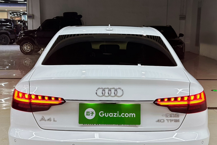 奥迪A4L 2022款 40 TFSI 时尚动感型车身外观6005