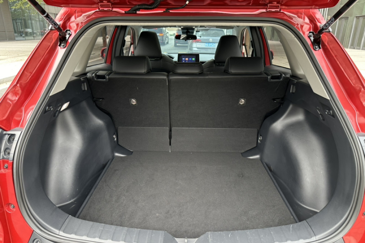 丰田 锋兰达 2022款 2.0L CVT豪华版局部细节23