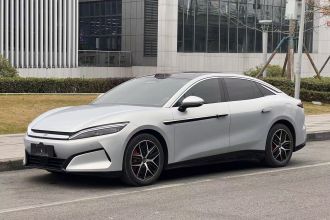 比亚迪 汉L 2025款 EV 四驱激光雷达旗舰型