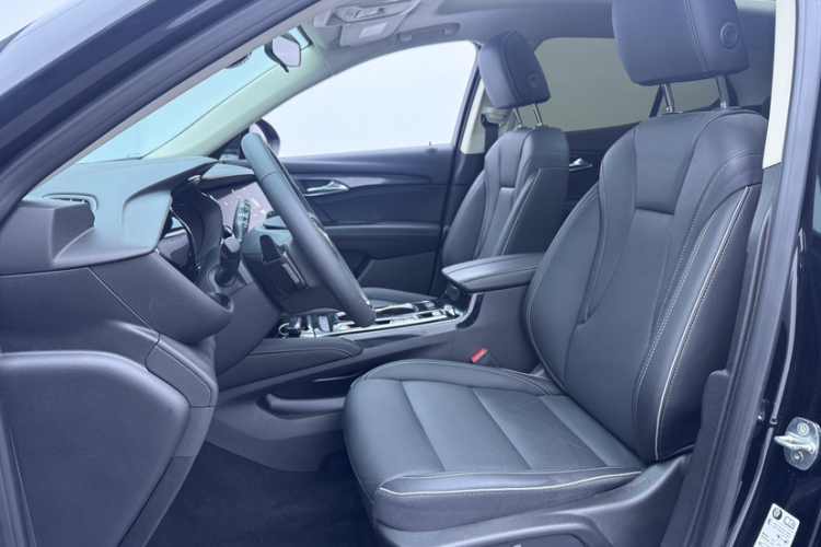 别克 2022款 改款 昂科威S 552T 两驱豪华型局部细节19