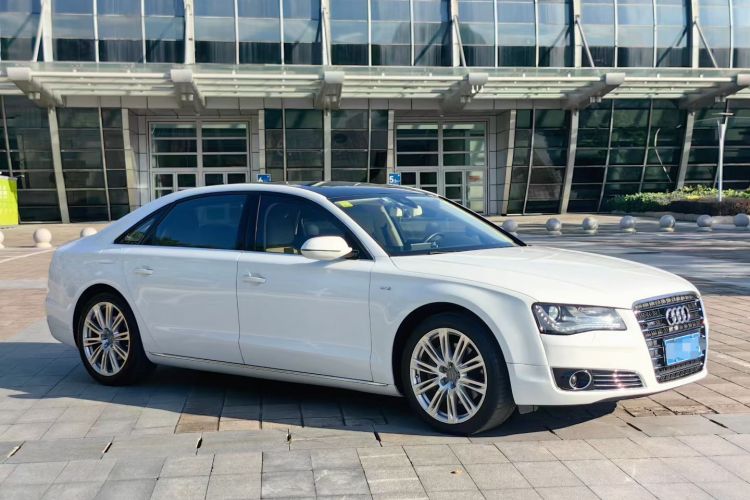 奥迪A8 2013款 A8L 45 TFSI quattro舒适型车身外观6007