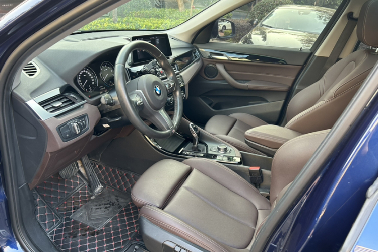 宝马X1 2020款 sDrive20Li 尊享型局部细节19