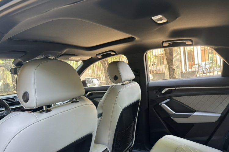 奥迪Q3 Sportback 2024款 45 TFSI quattro 上市特别版局部细节22