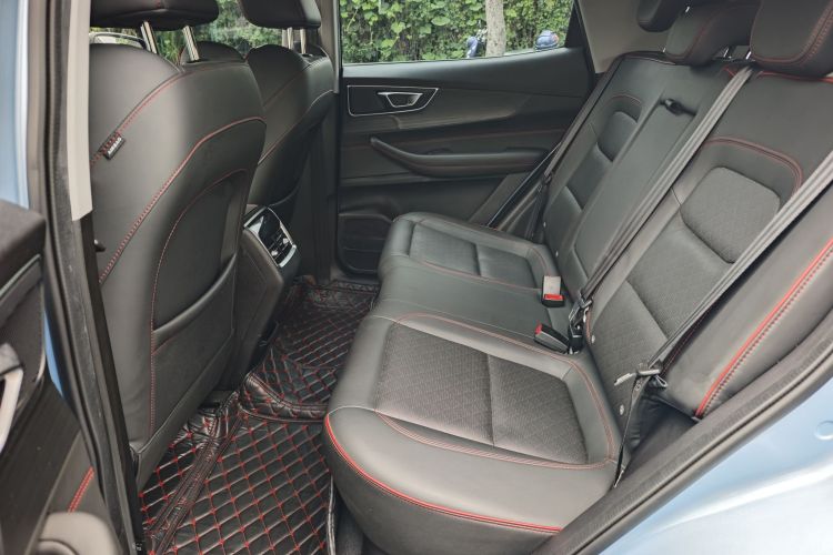 奇瑞 瑞虎5x 2020款 高能版 1.5T CVT高能3号中控内饰7003