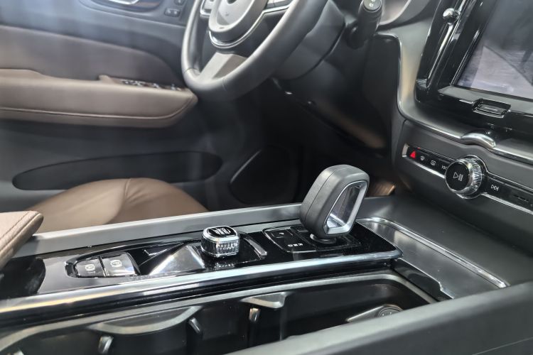 沃尔沃XC60 2022款 B5 四驱智逸豪华版局部细节18