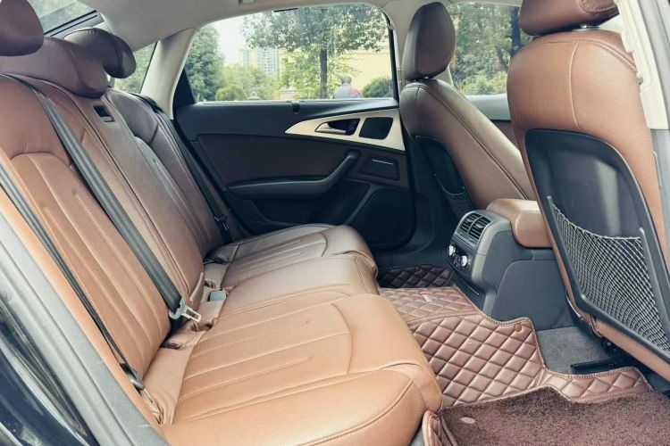 奥迪A6L 2014款 TFSI 舒适型中控内饰7004