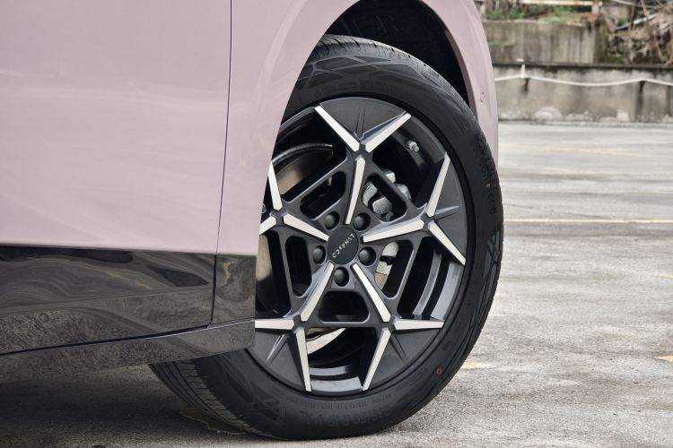 领克Z20 2025款 530km 后驱Max车身外观6010