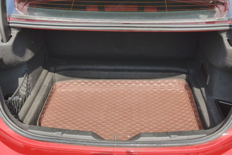 宝马1系 2018款 118i 运动型局部细节23