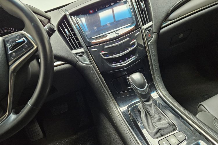 凯迪拉克ATS-L 2016款 28T 时尚型中控内饰7005