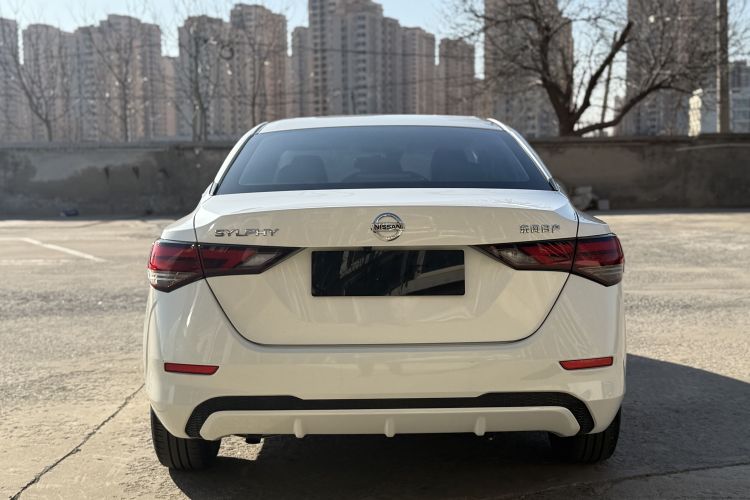 日产 轩逸 2022款 1.6L XL CVT悦享版车身外观6004