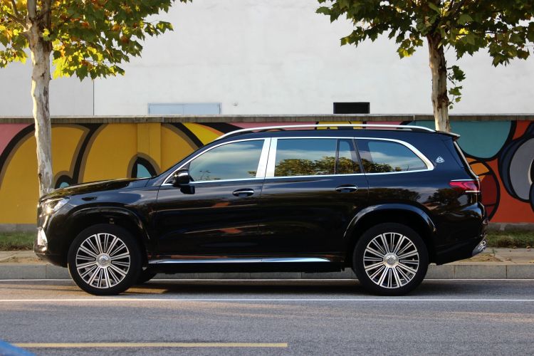 奔驰GLS 2021款 GLS 450 4MATIC 时尚型车身外观6003