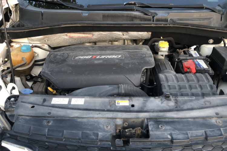 广汽传祺 传祺GS4 2015款 200T 手动舒适版局部细节24