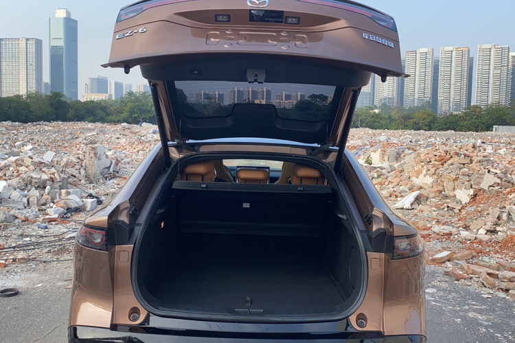 马自达EZ-6 2024款 增程200智尊版局部细节23