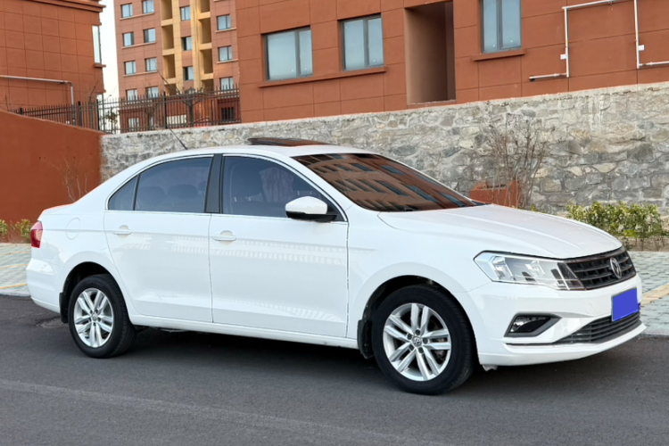 大众 捷达 2017款 1.5L 自动舒适型车身外观6003