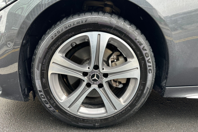 奔驰C级 2022款 改款 C 200 L 运动版车身外观6002