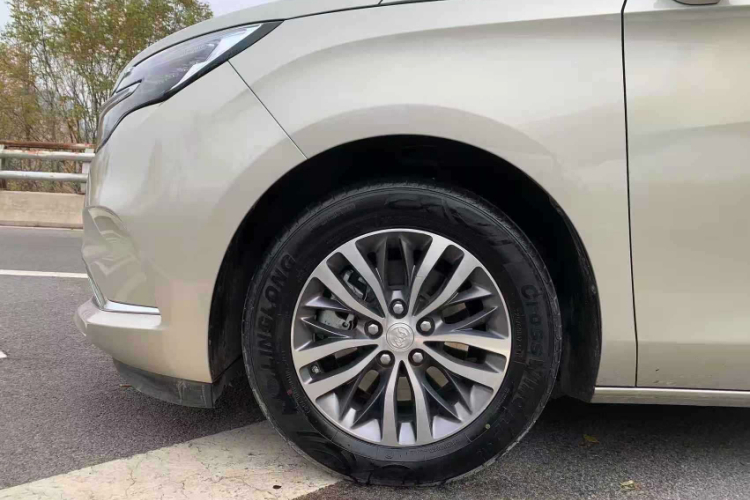 别克GL8 2022款 ES陆尊 653T 舒适型车身外观6003