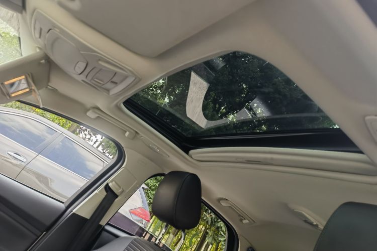 福特 福克斯 2017款 两厢 EcoBoost 180 自动运动型局部细节22