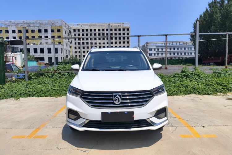 宝骏360 2018款 1.5L 自动豪华型 国V车身外观6004