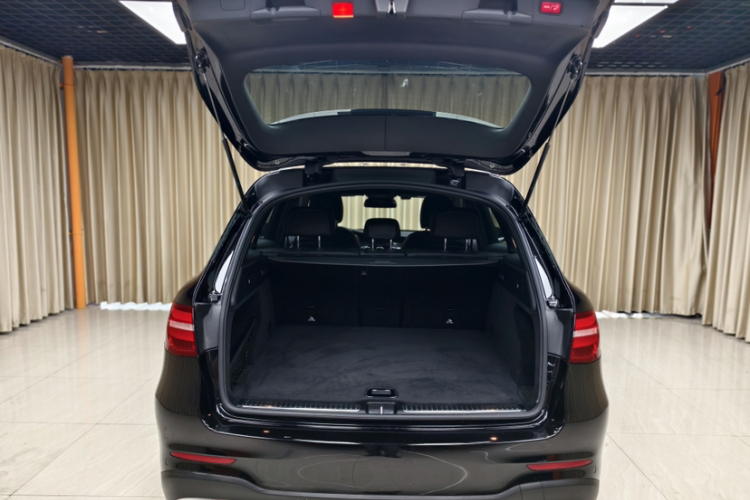 奔驰GLC 2017款 GLC 260 4MATIC 豪华型局部细节23