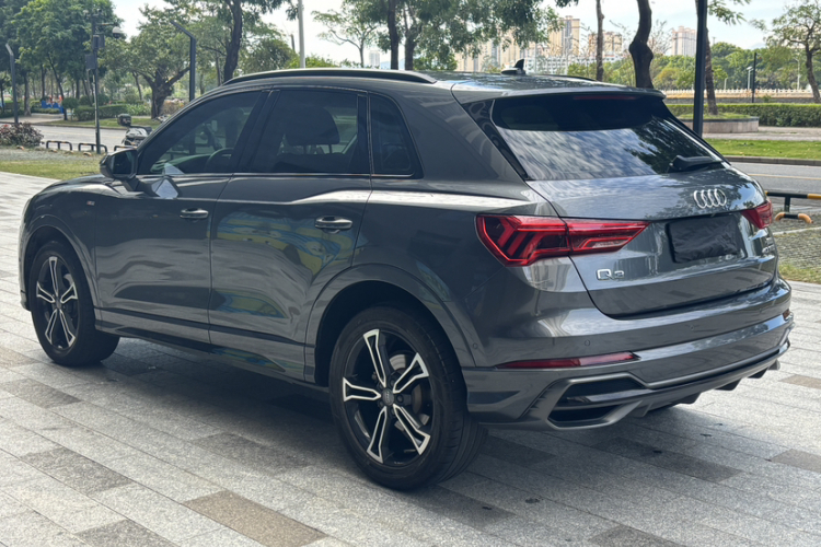 奥迪Q3 2021款 40 TFSI 时尚动感型车身外观6005