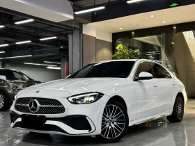 奔驰C级 2023款 改款 C 200 L 运动版