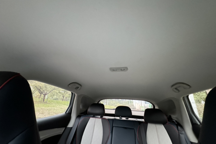 比亚迪 元PLUS 2022款 430KM 豪华型局部细节22