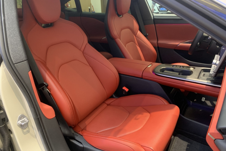 小米汽车 小米SU7 2024款 后驱长续航智驾版中控内饰7001