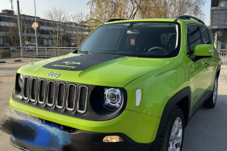 Jeep 自由侠 2018款 互联大屏版 180T 自动高能版