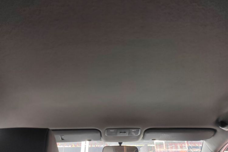 现代 瑞纳 2014款 1.4L 手动智能型GLS中控内饰7007