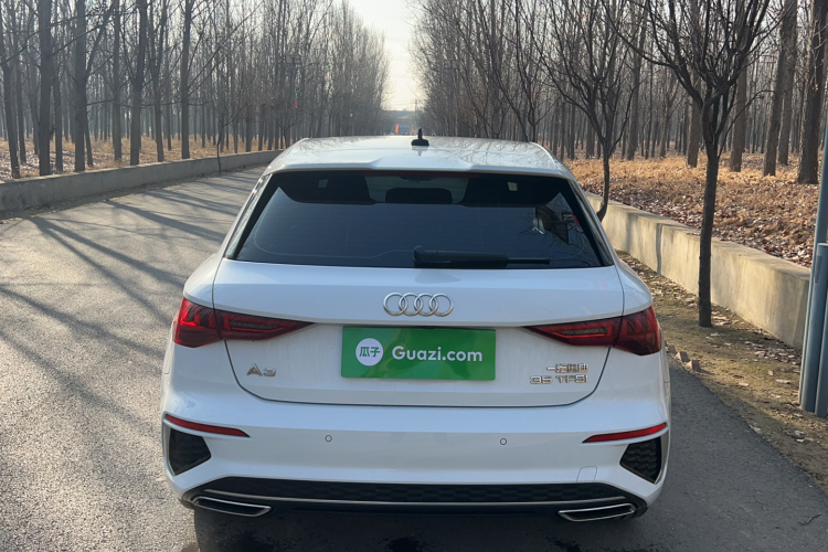 奥迪A3 2022款 Sportback 35 TFSI 进取运动型车身外观6003